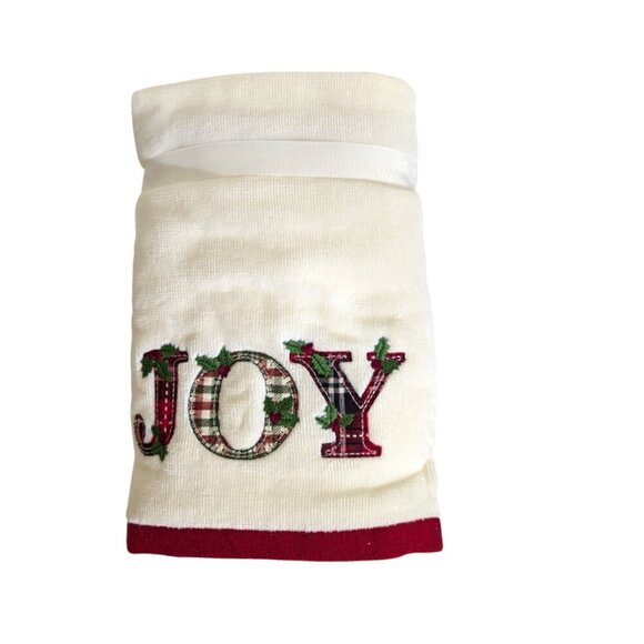Sleigh Hill Trading Co. Embroidered Joy Christmas Hand Towel Set - Picture 2 of 3